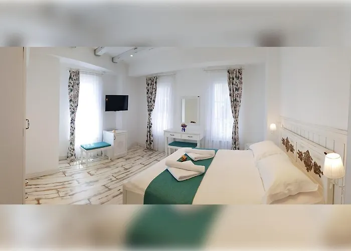 Bozcaada Fresh Hotel *